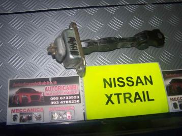 Nissan x-trail dal 2001 al 2006 tirante porta anteriore dx