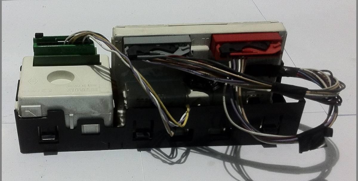 P8200002604 A OROL. INTERNO ABITACOLO RENAULT LAGUNA 2001 <br />