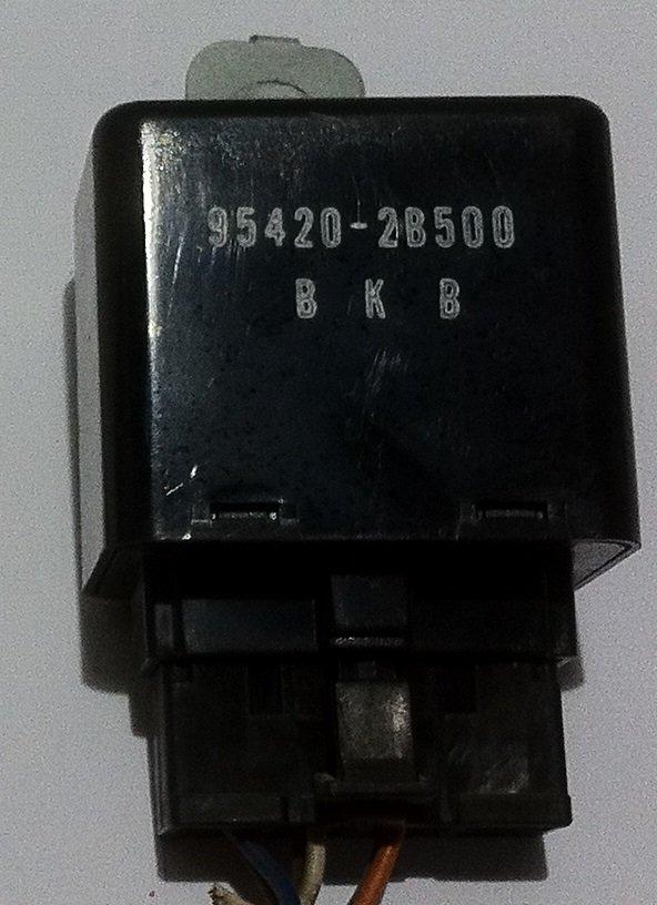 954202B500 RELE COMMUTATORE HYUNDAI SANTA FE <br /><br />