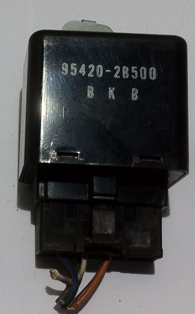 954202B500 RELE COMMUTATORE HYUNDAI SANTA FE <br /><br />