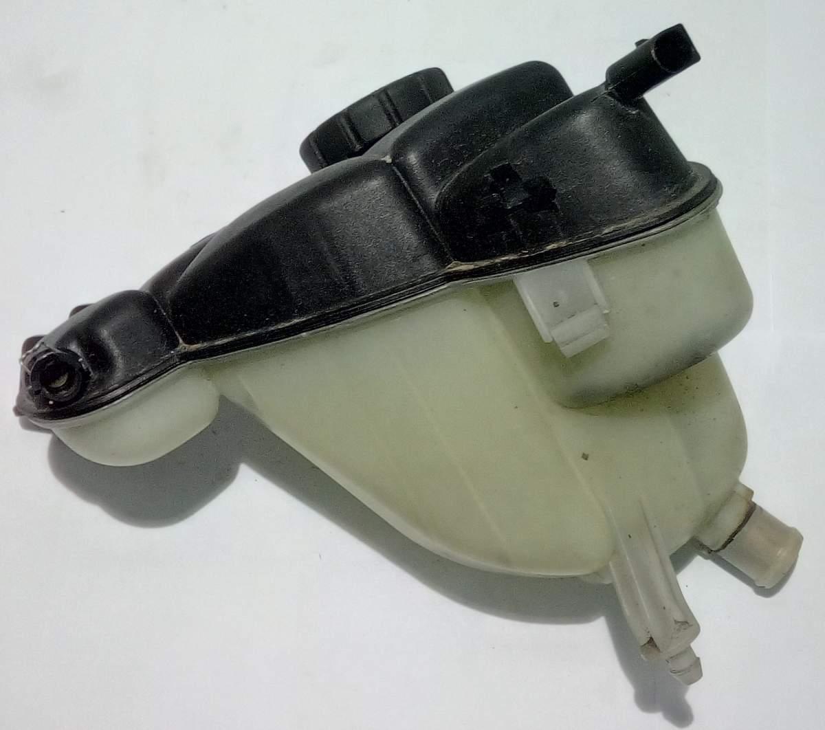 17137800292 VASCHETTA  ACQUA  BMW530 <br />