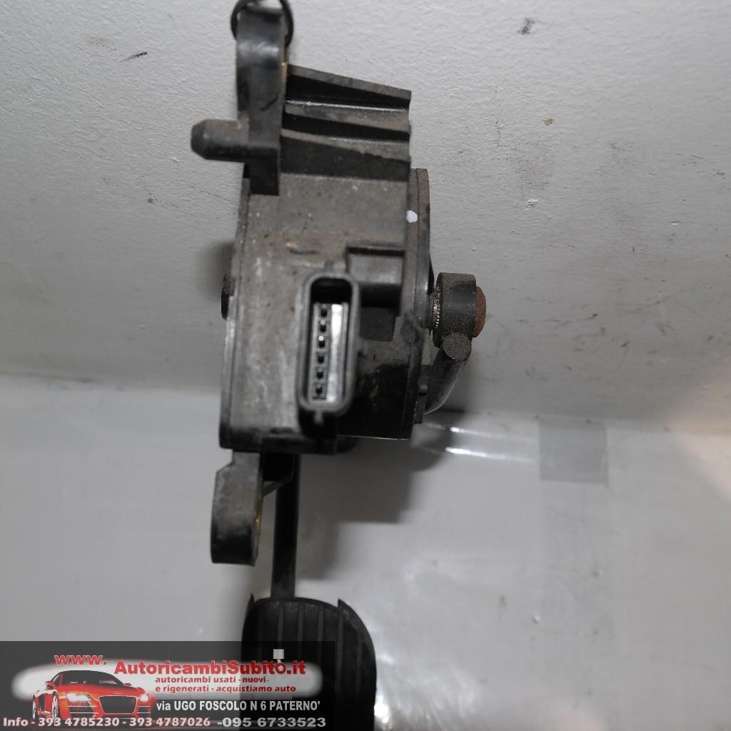 Nissan micra 18002ax700 pedale acceleratore