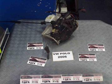 Volkswagen polo dal 2005 al 2009 chiusura porta anteriore sx
