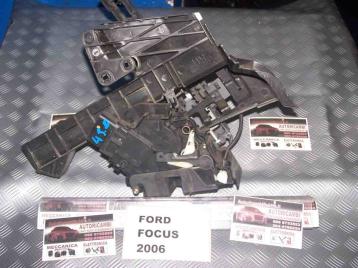 Ford focus dal 2008 al 2010 chiusura porta posteriore dx