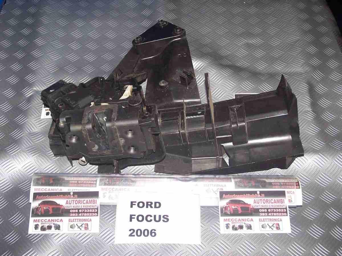 Ford focus dal 2008 al 2010 chiusura porta anteriore dx