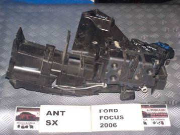 Ford focus dal 2008 al 2010 chiusura porta anteriore sx