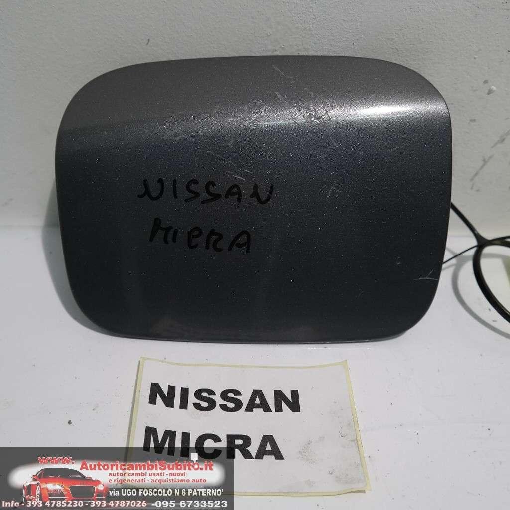 Nissan micra dal 2003 al 2008 sportellino carburante