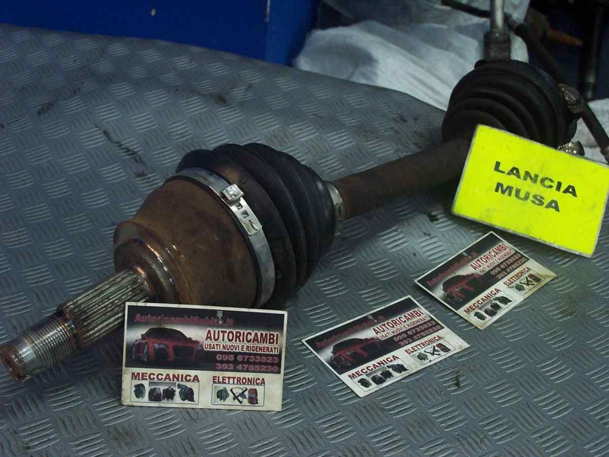 Lancia musa dal 2004 al 2007 semiasse corto