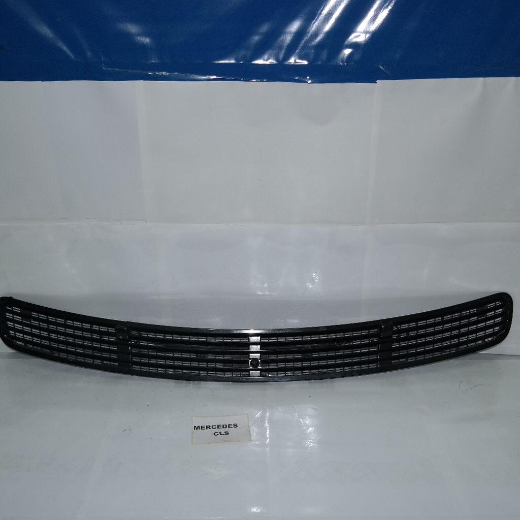 Mercedes cls 320 dal 2004 al 2009 plastica parabrezza