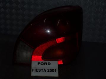 Ford fiesta dal 1996 al 2002 fanale posteriore dx