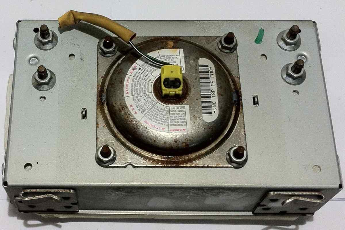 BP4S57K50A BP4K60360D AIRBAG PASSEGERO MAZDA 3 2008 <br />