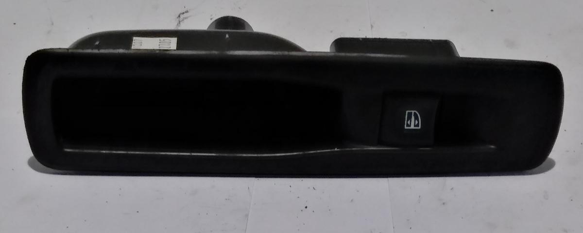 82944002R  PULS. ALZAVETRO POST DX RENAULT LAGUNA 2.0 CDI <br />