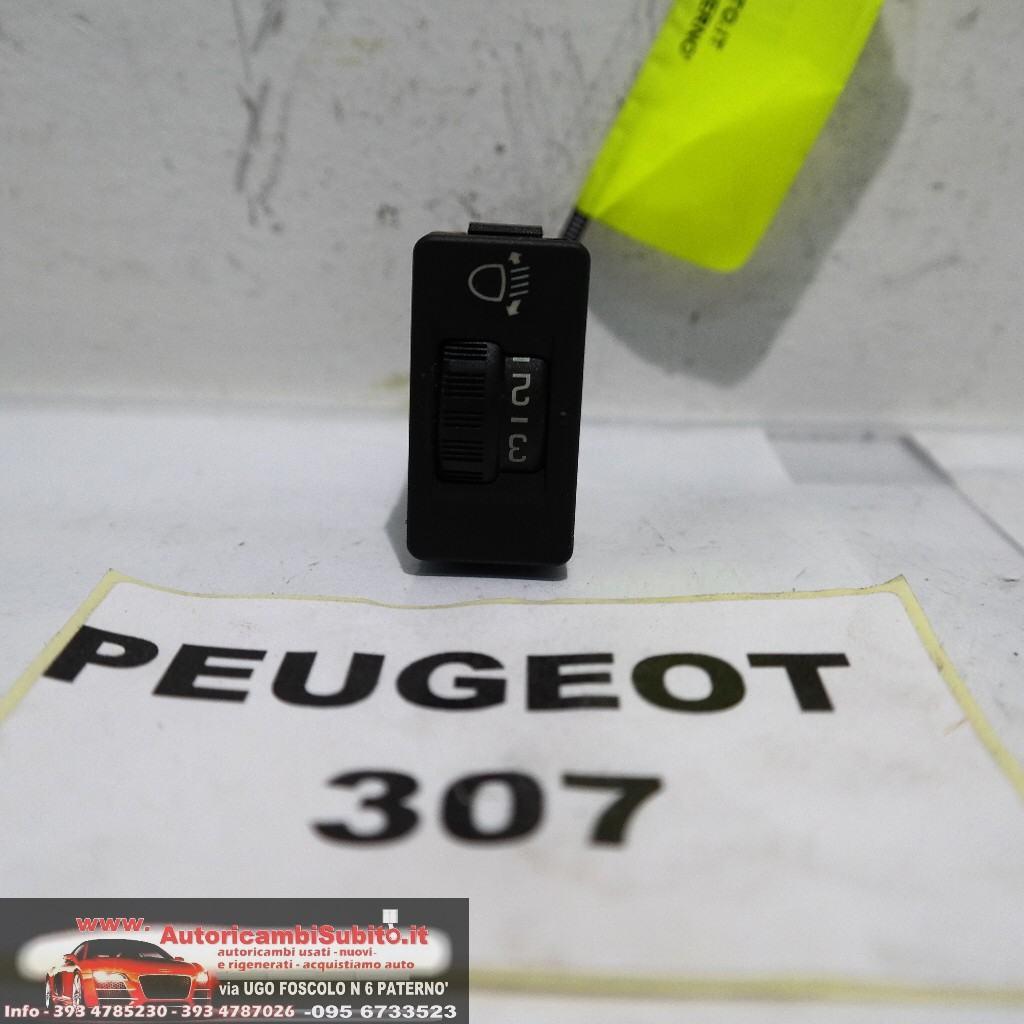 Peugeot 307 dal 2003 al 2008 pulsante regolaggio luci