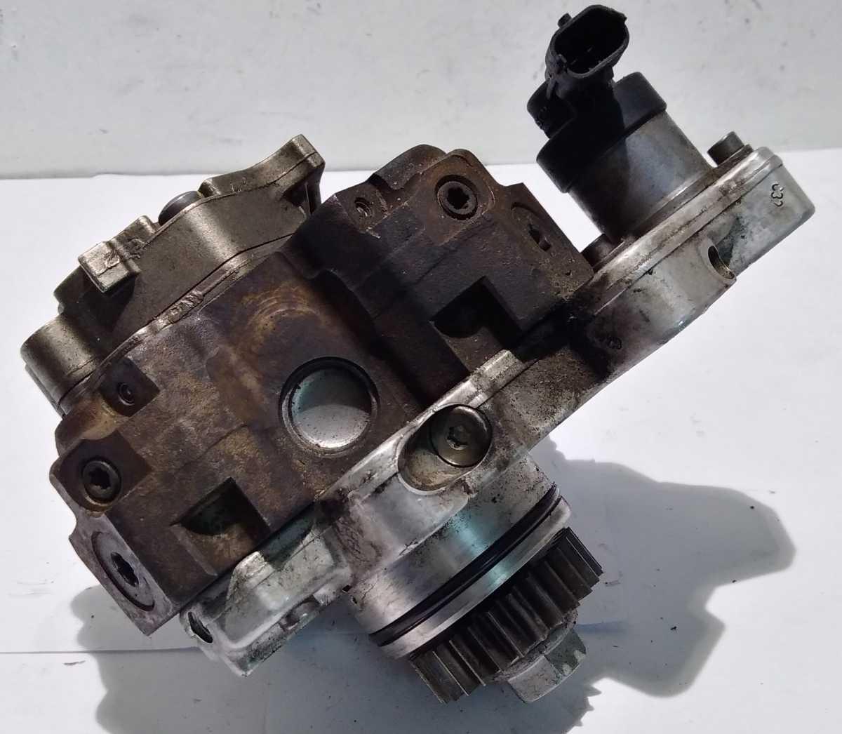 8200803375 POMPA INIEZIONE AD ALTA PRESSIONE RENAULT LAGUNA  <br />