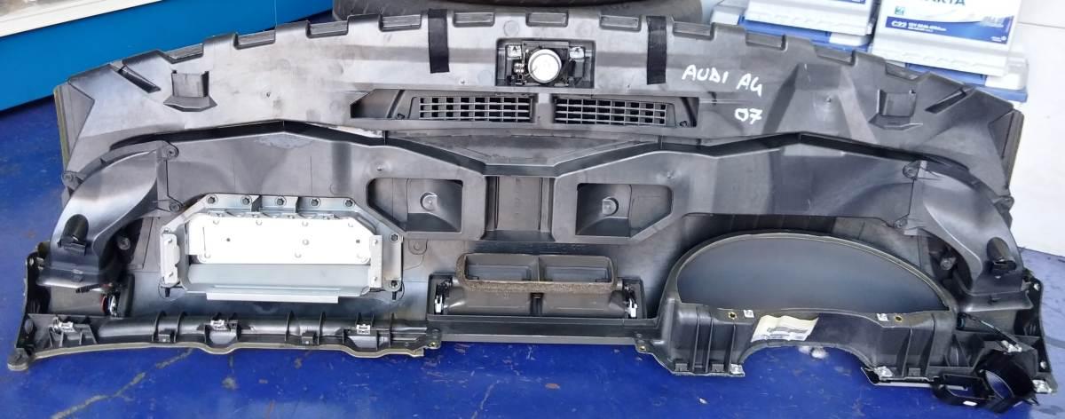 CRUSCOTTO + KIT AIRBAG  AUDI A4 2007 8E1857041T1CR<br /><br />