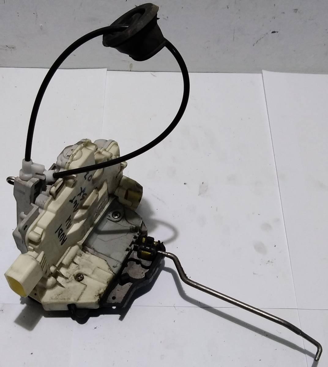 SERRATURA PORTIERA ANT SX AUDI A4 2007 ì8E0837015<br /><br /><br />