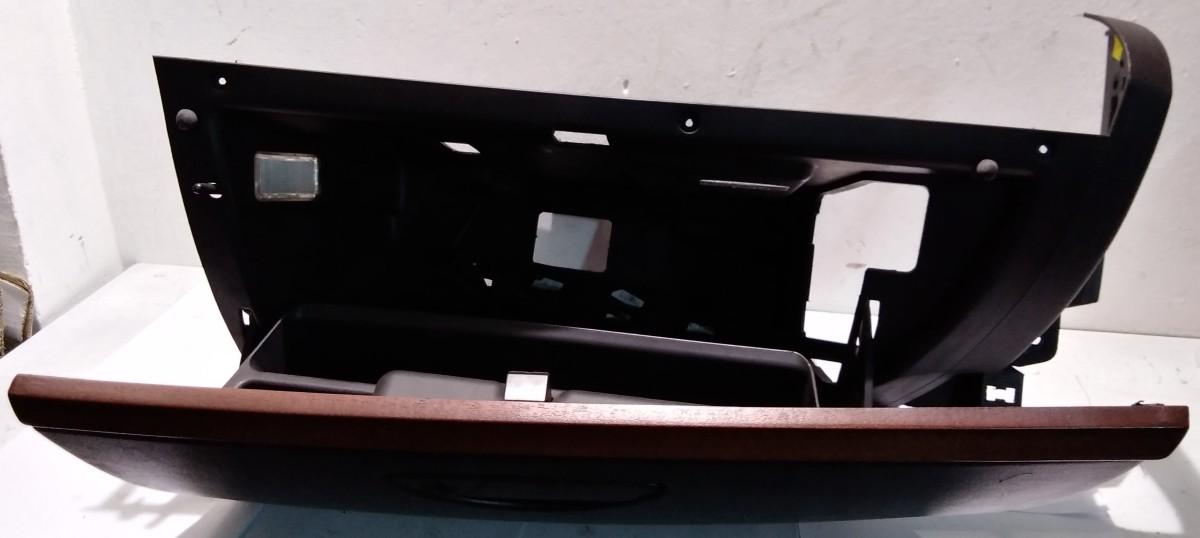 CASSETTO PORTA OGGETTI LANCIA PHEDRA 14927810YR<br /><br /><br />