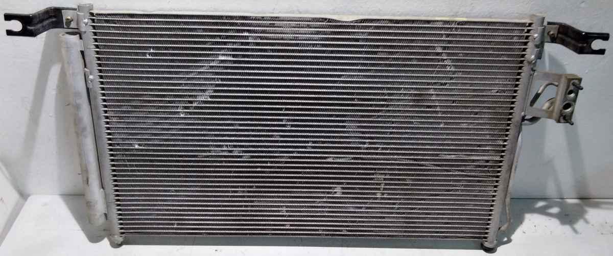 CONDENSATORE HYUNDAI SANTA FE 976062B000<br /><br /><br />