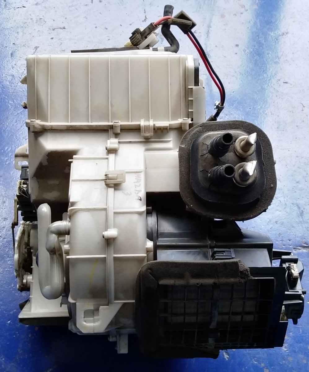 CONVOGLIATORE ARIA CONDIZIONATA MAZDA 3  0171132101<br /><br /><br /><br />