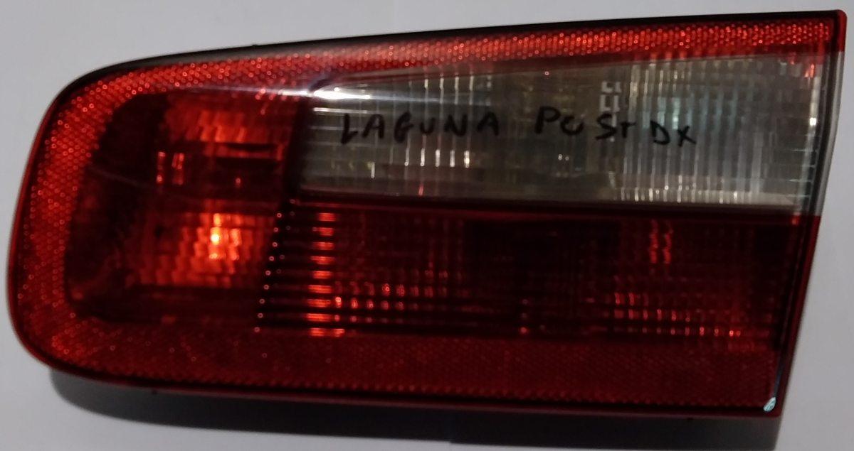FANALE POSTERIORE INT DX RENAULT LAGUNA 2000 8200002476<br /><br /><br />