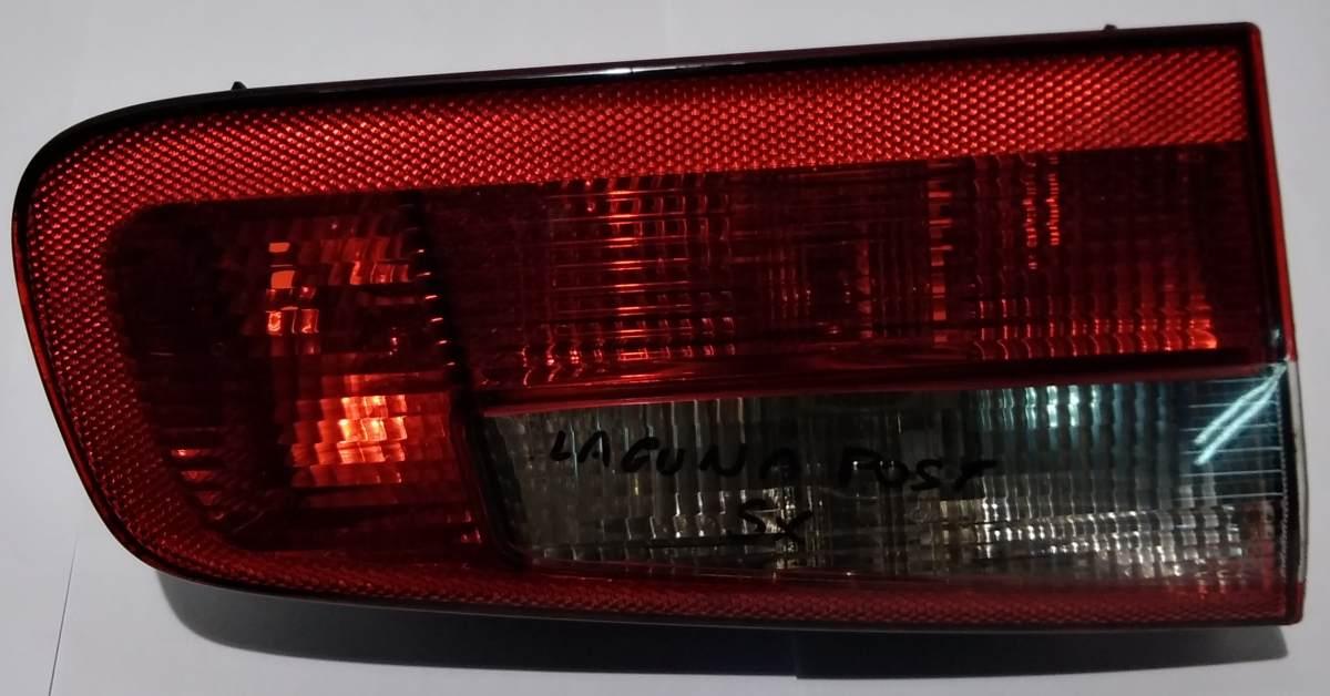 FANALE POSTERIORE INT SX RENAULT LAGUNA 2000 8200002475<br /><br />