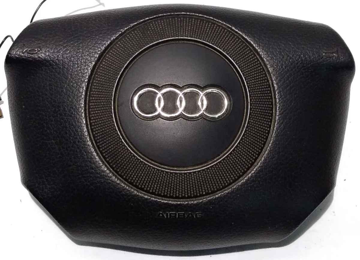 AIRBAG VOLANTE AUDI A6 4B0880201A01C<br /><br /><br /><br />