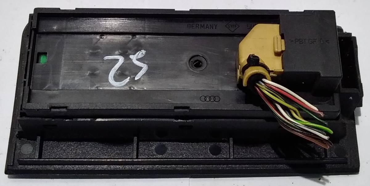 PULSANTIERI ALZAVETRI ANT SX AUDI A6 4B0959851<br /><br /><br /><br />