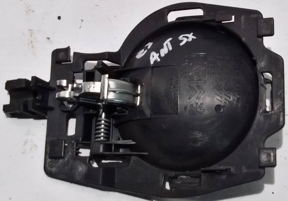 MANIGLIA   ANT SX CITROEN C3 00009143G0<br /><br /><br />