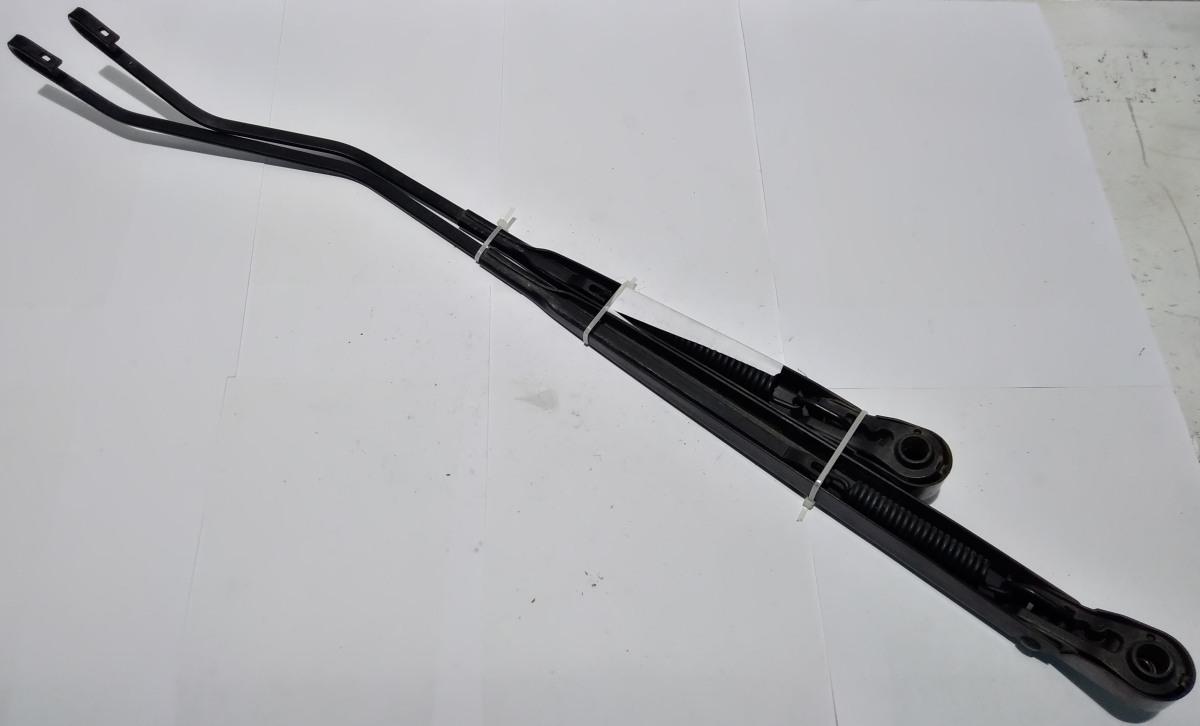 BRACCIA TERGICRISTALLI CITROEN C3 00006429T9<br /><br /><br />