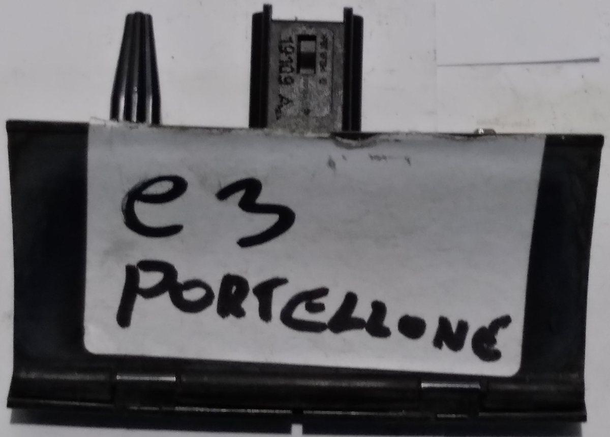APERUTRA PORTELLONE CITROEN C3 9680688977<br /><br /><br /><br />