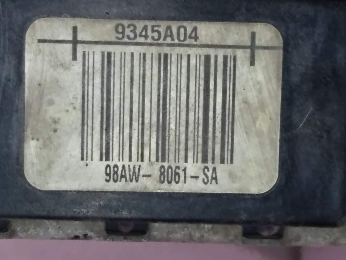 RADIATORE ACQUA FORD FOCUS 1' SERIE 9345A04<br /><br /><br />