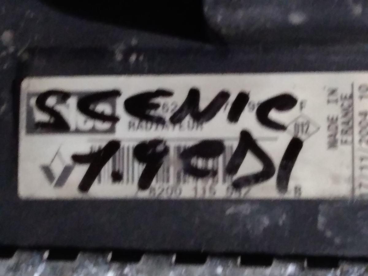 RADIATORE ACQUA RENAULT SCENIC 1.9CDI 8200115542<br /><br /><br /><br />