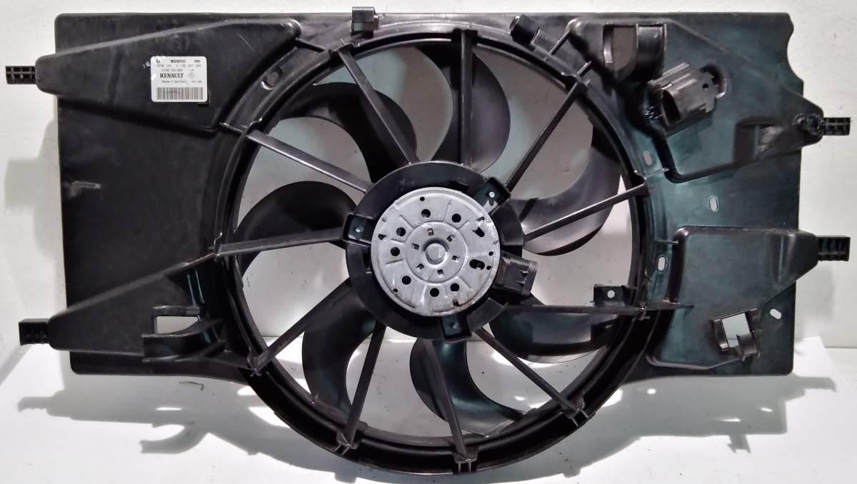 VENTOLA RADIATORE RENAULT LAGUNA 2007 214810039R<br /><br /><br />