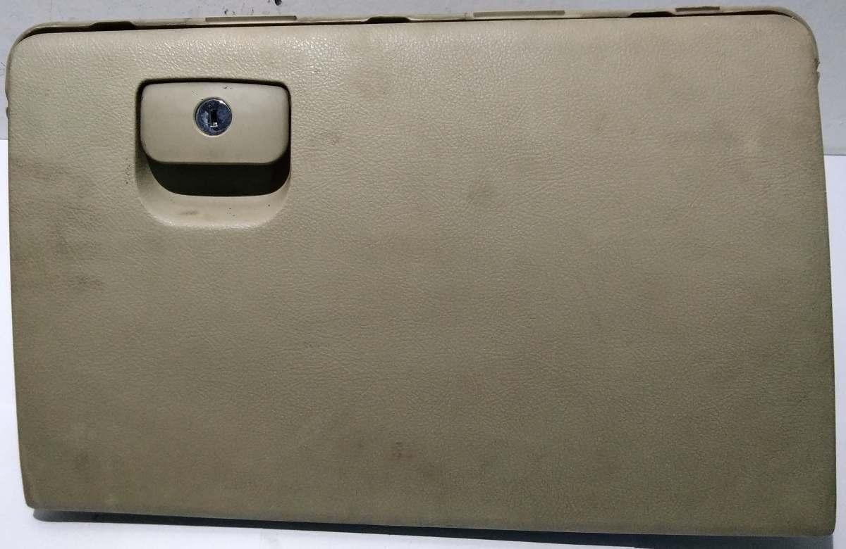 SPORTELLO PORTAOGGETTI HYUNDAI SANTA FE 845102B110WK<br /><br /><br />