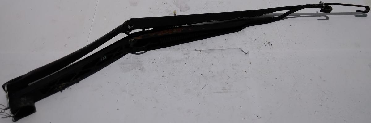 BRACCIA TERGICRISTALLI HYUNDAI SANTA FE 983102B000'<br /><br /><br /><br />