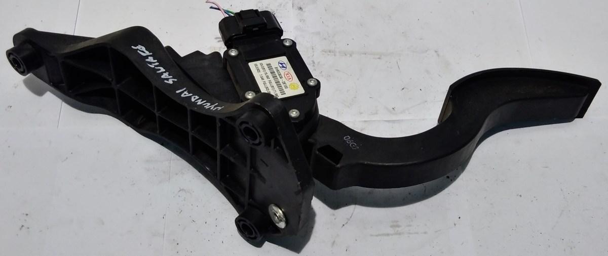 PEDALE ACCELARATORE HYUNDAI SANTA FE BHK0383A2B100<br /><br /><br />