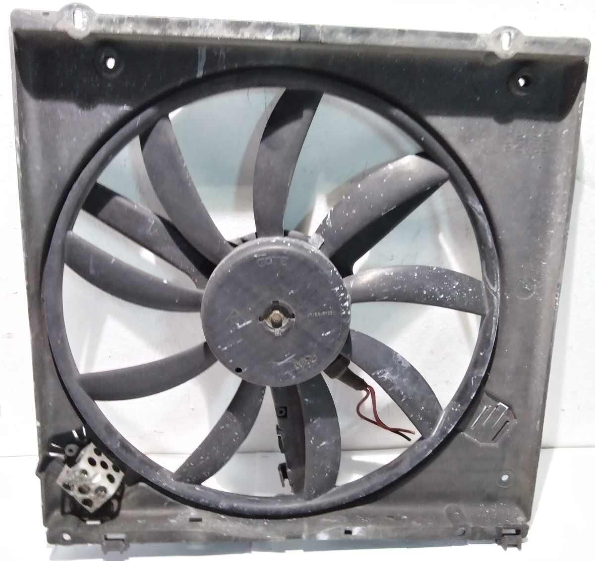 VENTOLA RADIATORE RENAULT TWINGO 1.2 16V 7701042440<br /><br /><br />