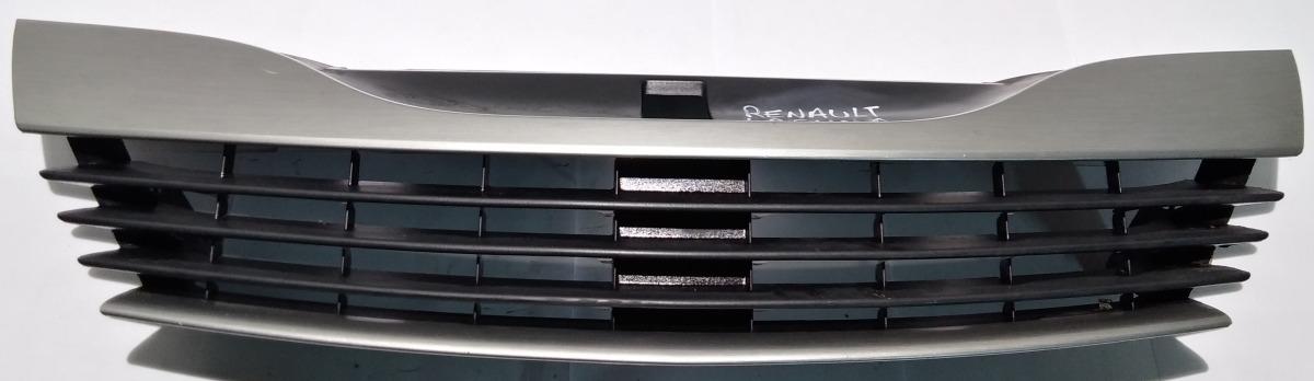 GRIGLIA RADIATORERENAULT LAGUNA 2000 8200012581<br /><br /><br />