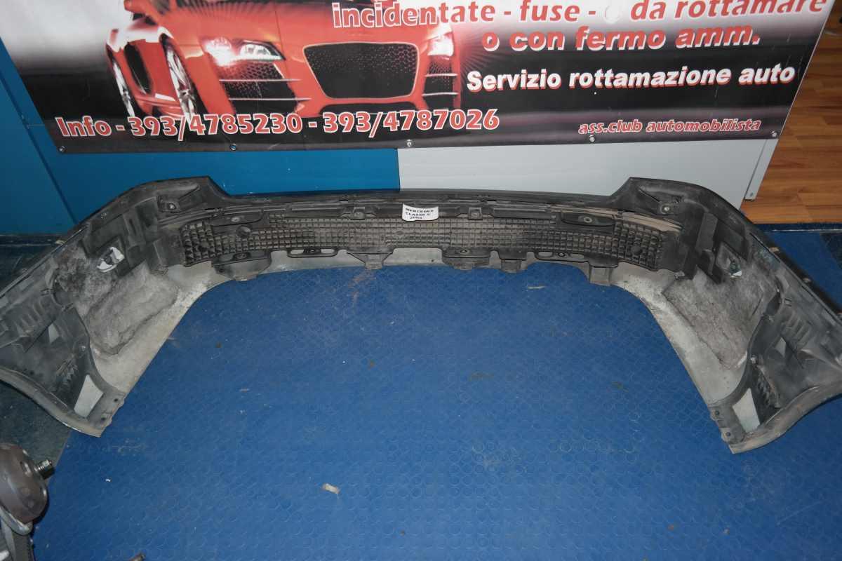 Mercedes classe c 270 dal 2004 al 2007 paraurti posteriore