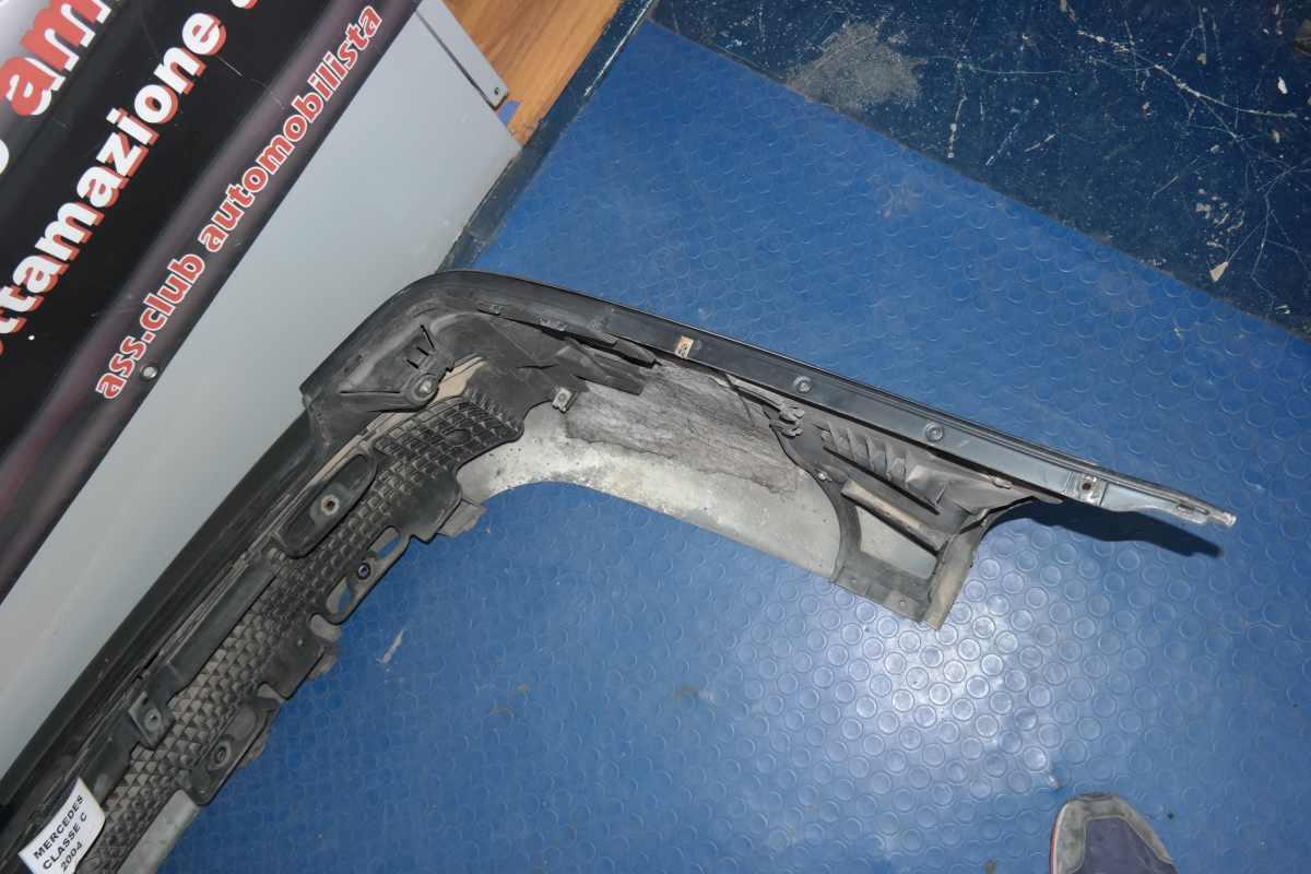 Mercedes classe c 270 dal 2004 al 2007 paraurti posteriore