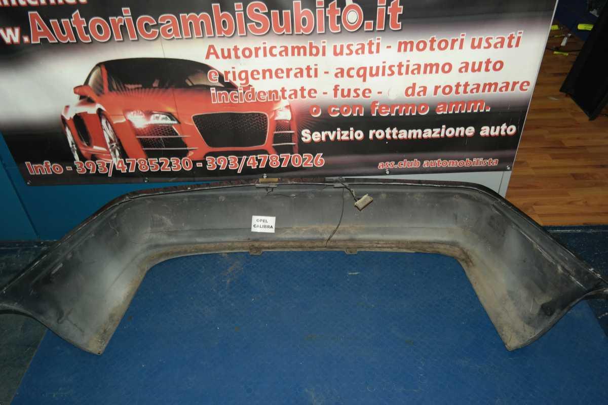 Opel calibra dal 1989 al 1997 paraurti posteriore