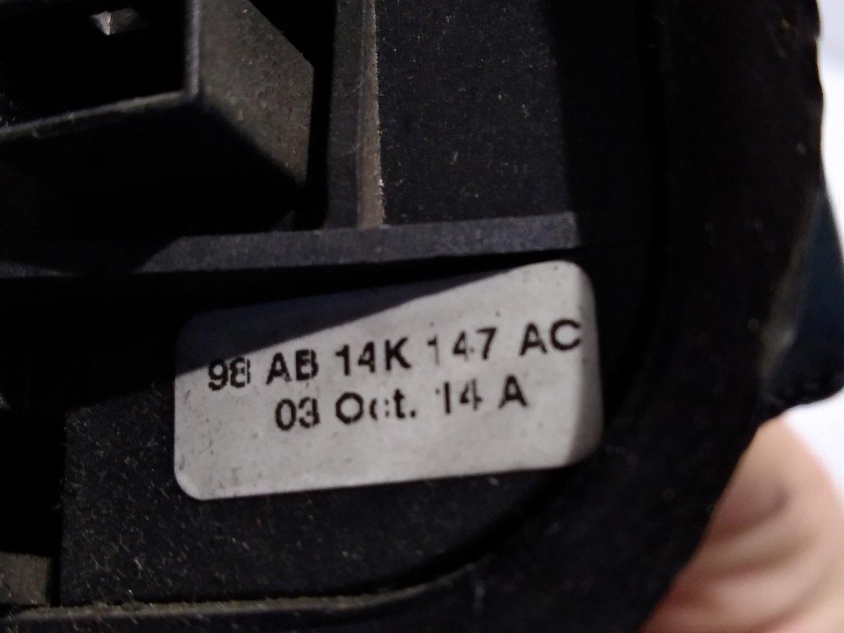 INTERRUTTORE RADIO COMANDO FORD FOCUS 98AB14K147AC<br /><br /><br /><br />