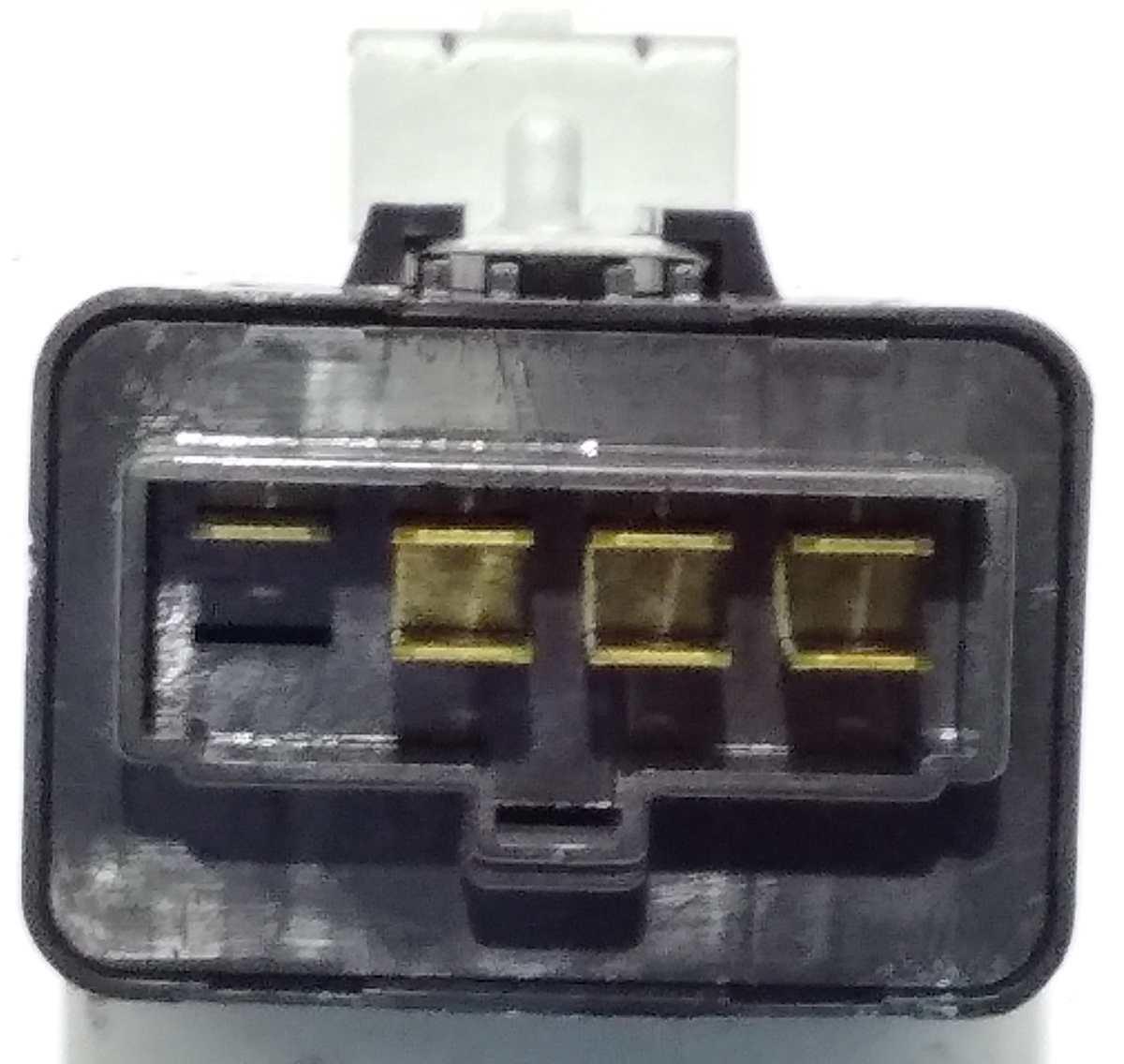 RELE' COMMUTTATORE HYUNDAI SANTA FE 954202B500<br /><br /><br />