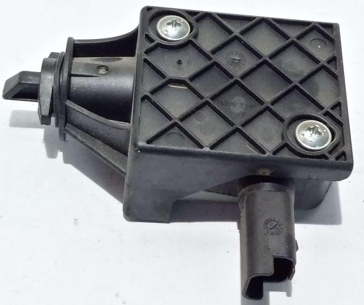 SERRATURA SPORTELLO CARBURANTE CITROEN C4 PICASSO 0000661542<br /><br /><br /><br />