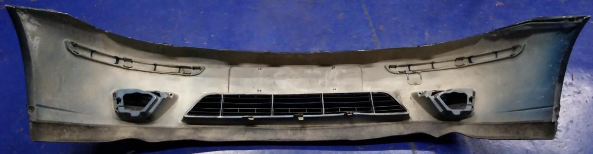 PARAURTI  ANTERIORE RENAULT LAGUNA  7701206433<br /><br /><br />