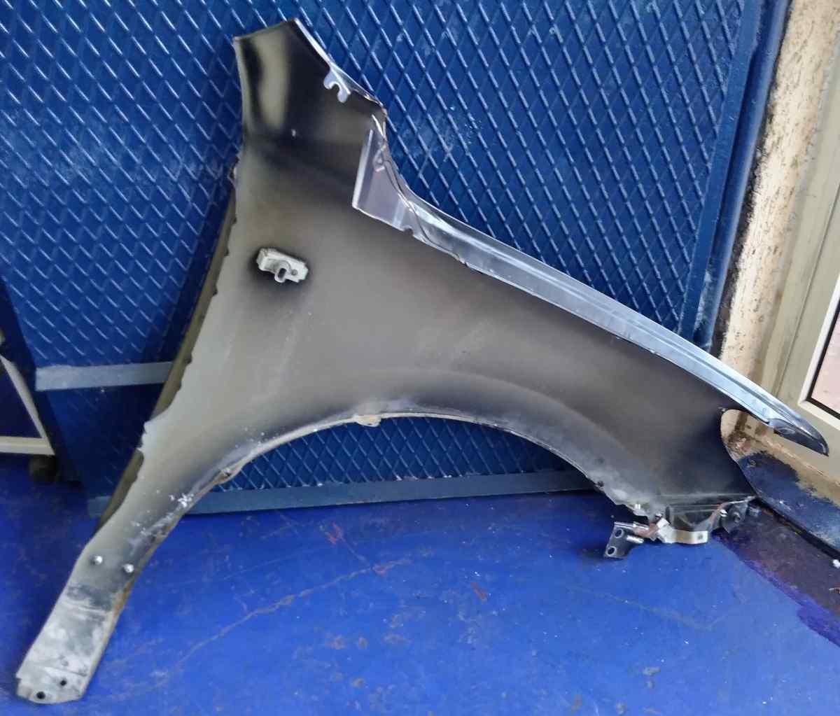 PARAFANGO  SX HYUNDAI SANTA FE 663102B270_<br /><br /><br />