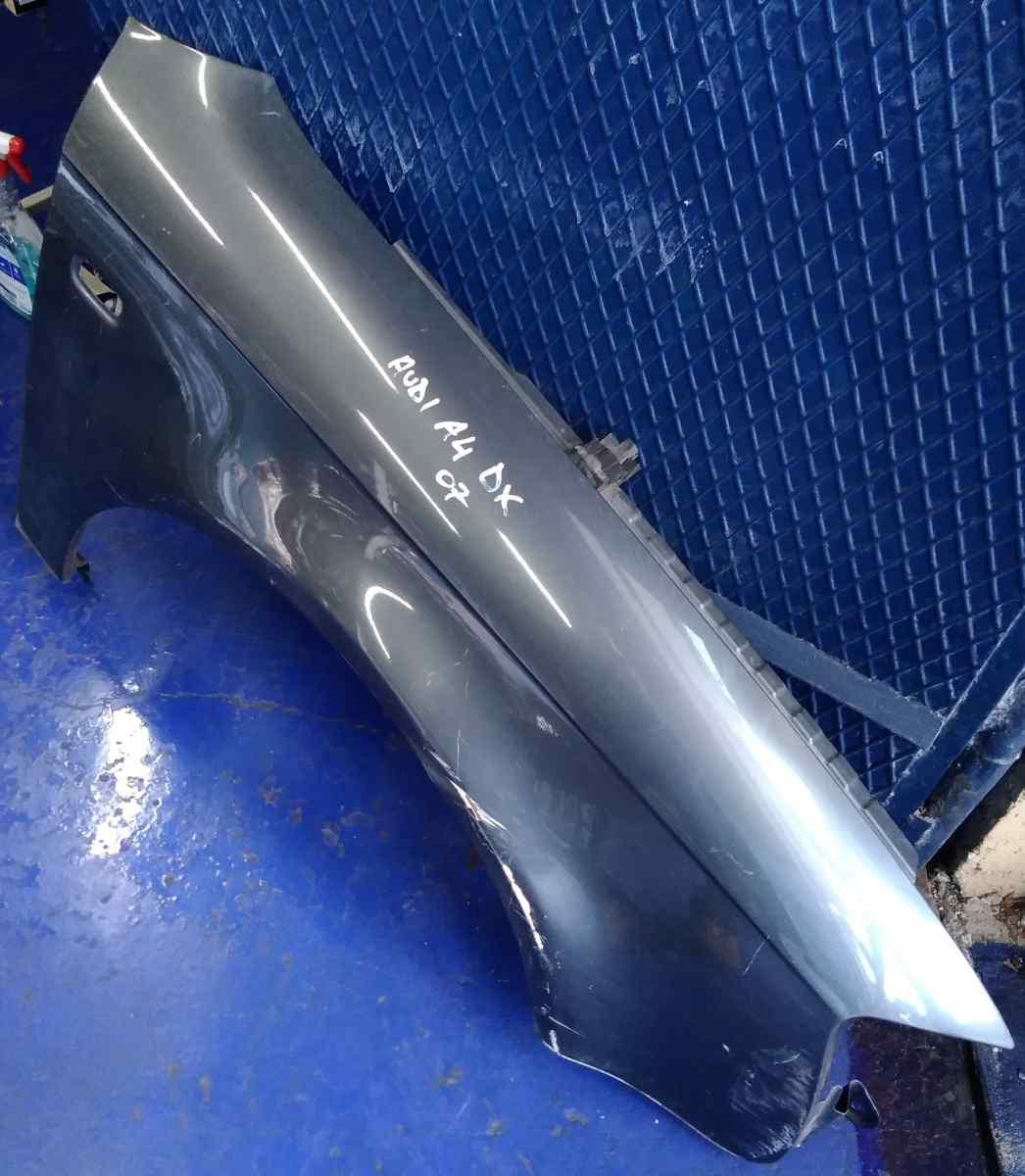 PARAFANGO  DX AUDI A4 2007 8E0821106F <br /><br /><br />