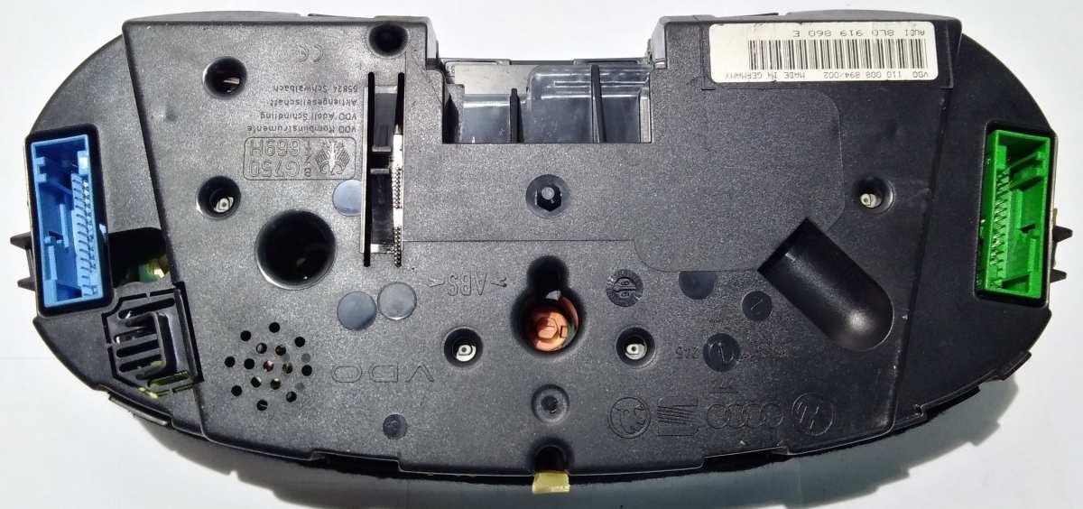 CONTAKM AUDI A3 1' SERIE 8L0920900FX<br /><br /><br />