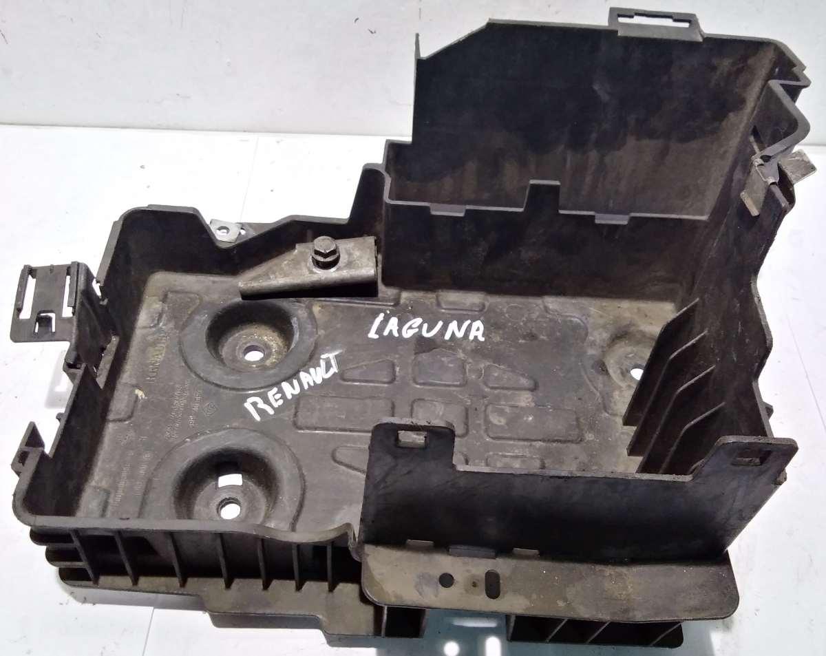 PORTA BATTERIA RENAULT LAGUNA 2000/03 8200023140<br />