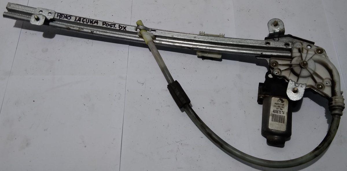 ALZAVETRO POST DX RENAULT LAGUNA 1998/2002 8200000574<br />